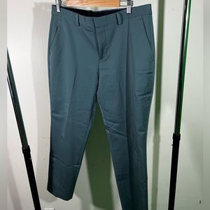 Green Performance Express Dress Pants Size: 32X30